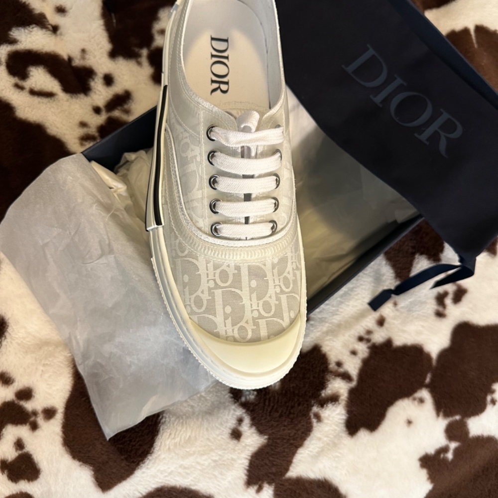 Dior B23 Low-Top Sneaker - Picture 7 of 9
